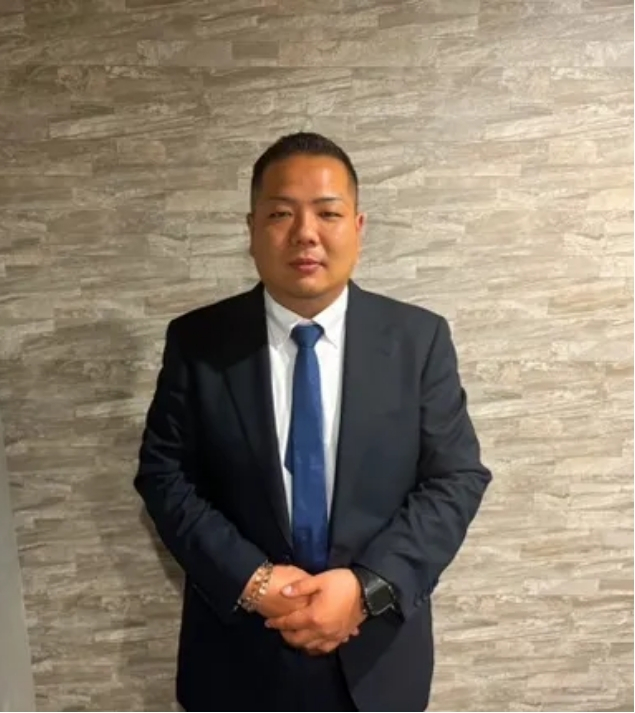 代表取締役社長 浅上優